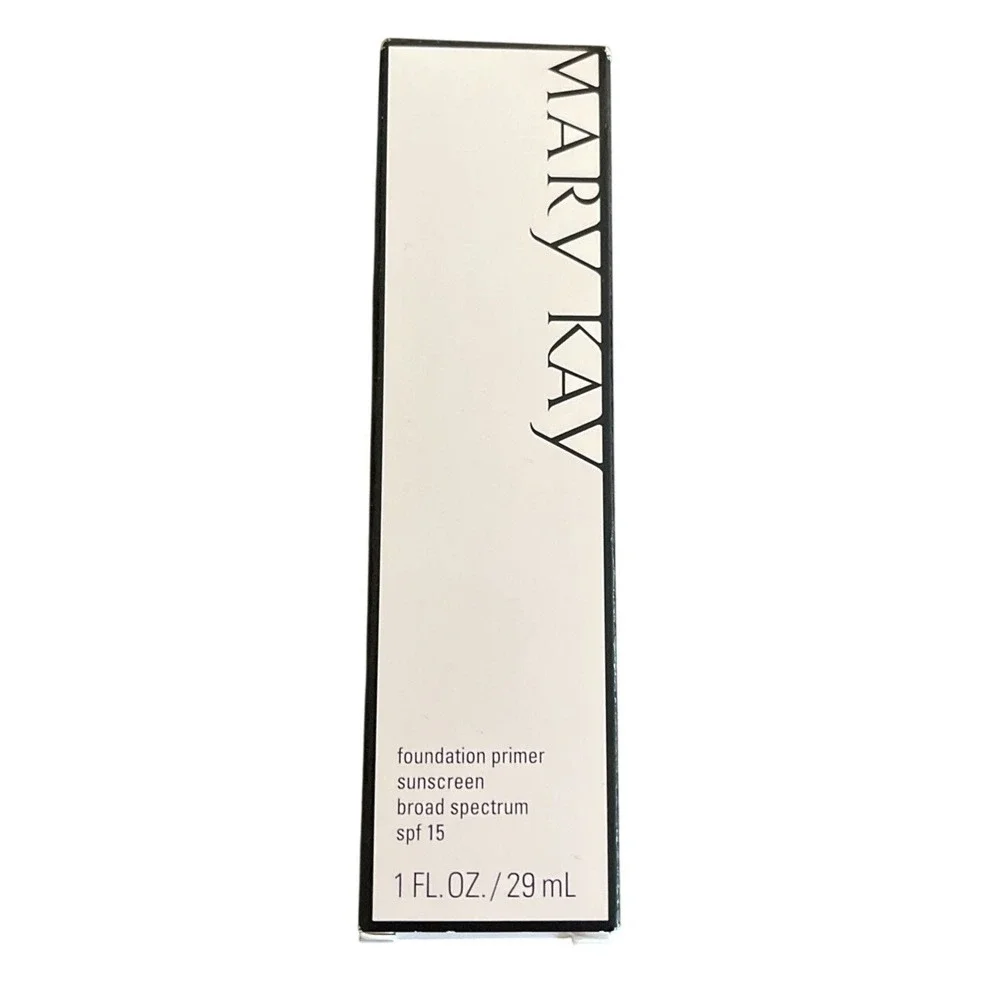 Mary Kay Foundation Primer Sunscreen SPF 15 – Broad Spectrum – 1 fl oz / 29 ml